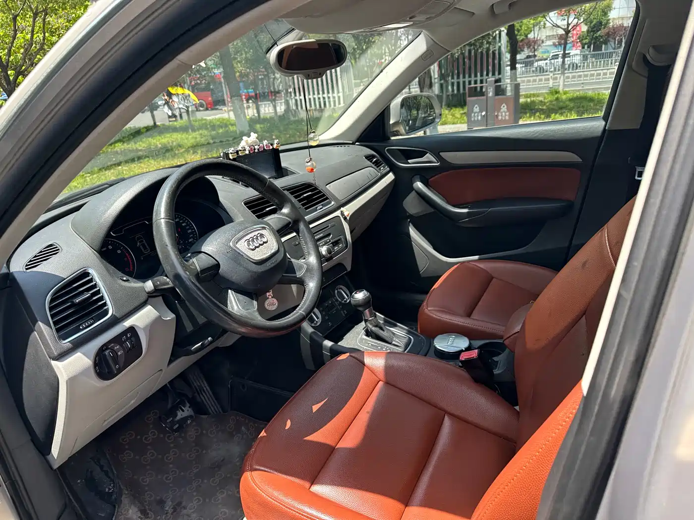 Audi Q3 2013 35 TFSI Progressive фото 15