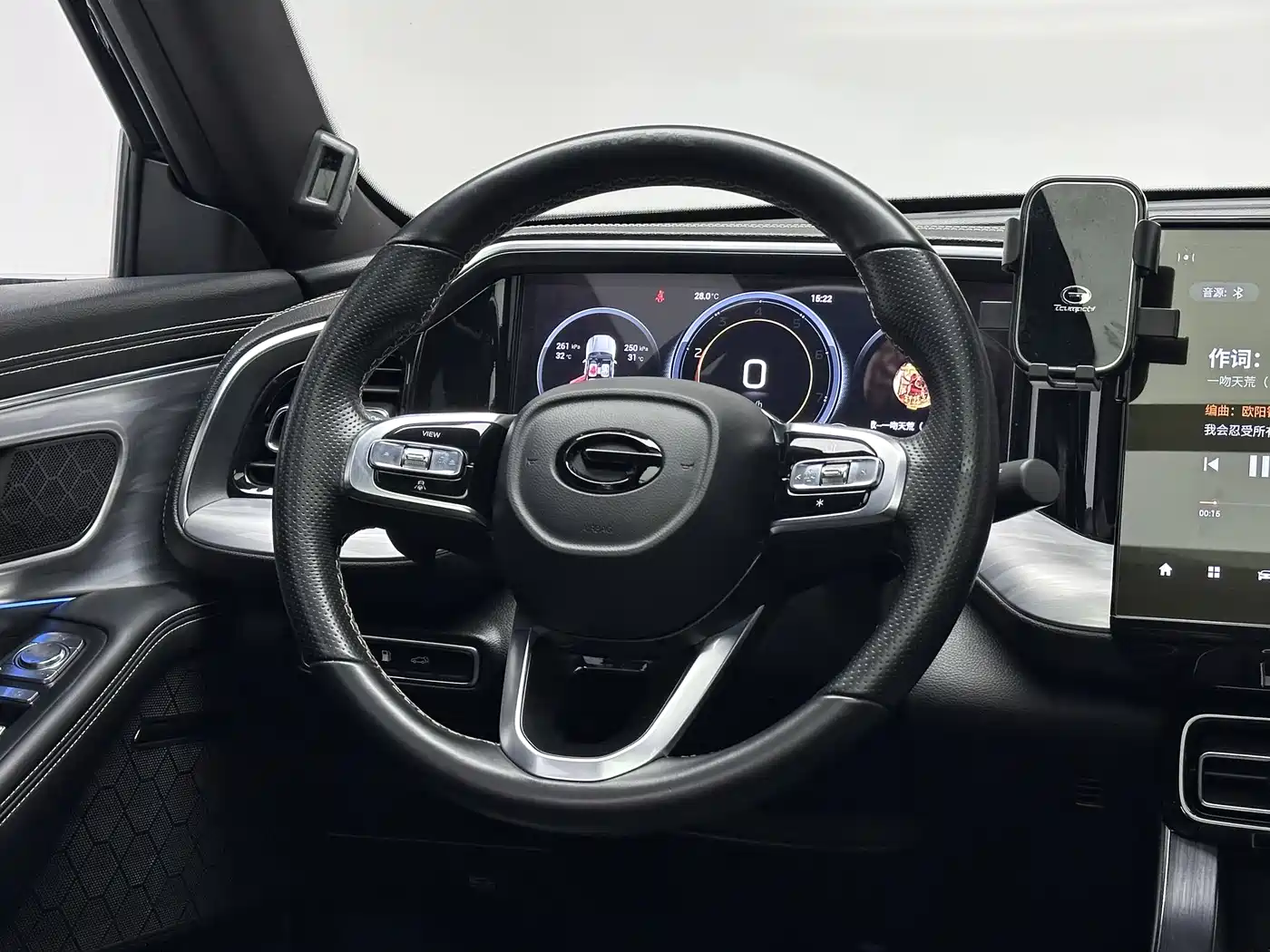 GAC Trumpchi Trumpchi GS8 2022 Pilot Series 2.0TGDI 2WD Luxury Smart Connect Edition (7-Seater) фото 11