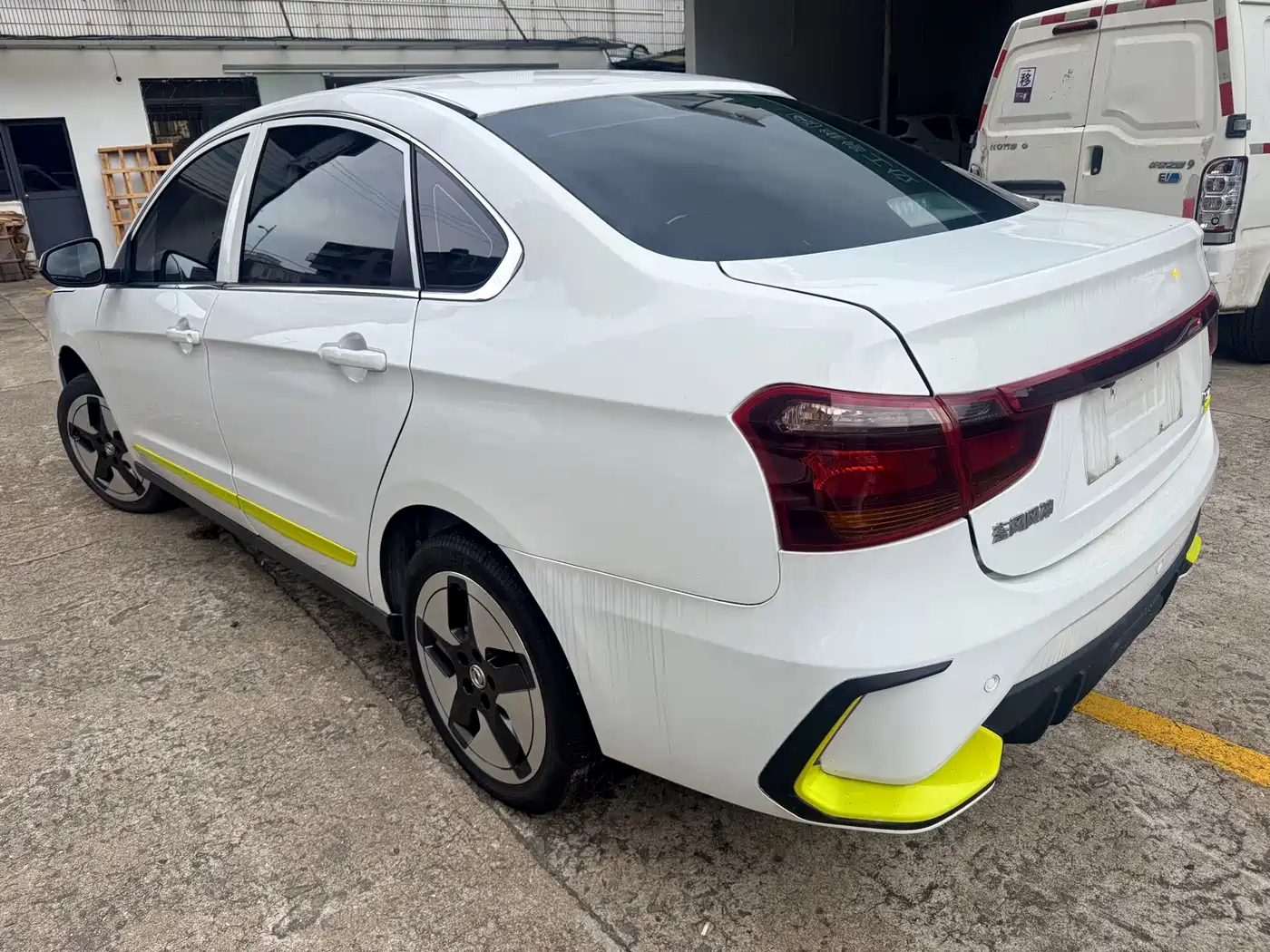 Dongfeng Aeolus Dongfeng Fengshen E70 2023 2023 Facelift PRO Smart Drive Edition