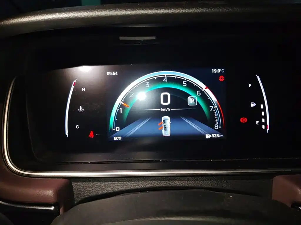 GAC Trumpchi Trumpchi M6 2023 PRO 270T DCT Elite Edition фото 4
