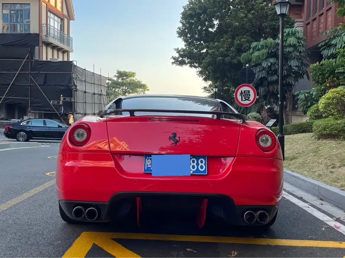Ferrari 599 2010 2006 599 GTB Fiorano 6.0