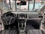 Фото 17 - Ford Edge