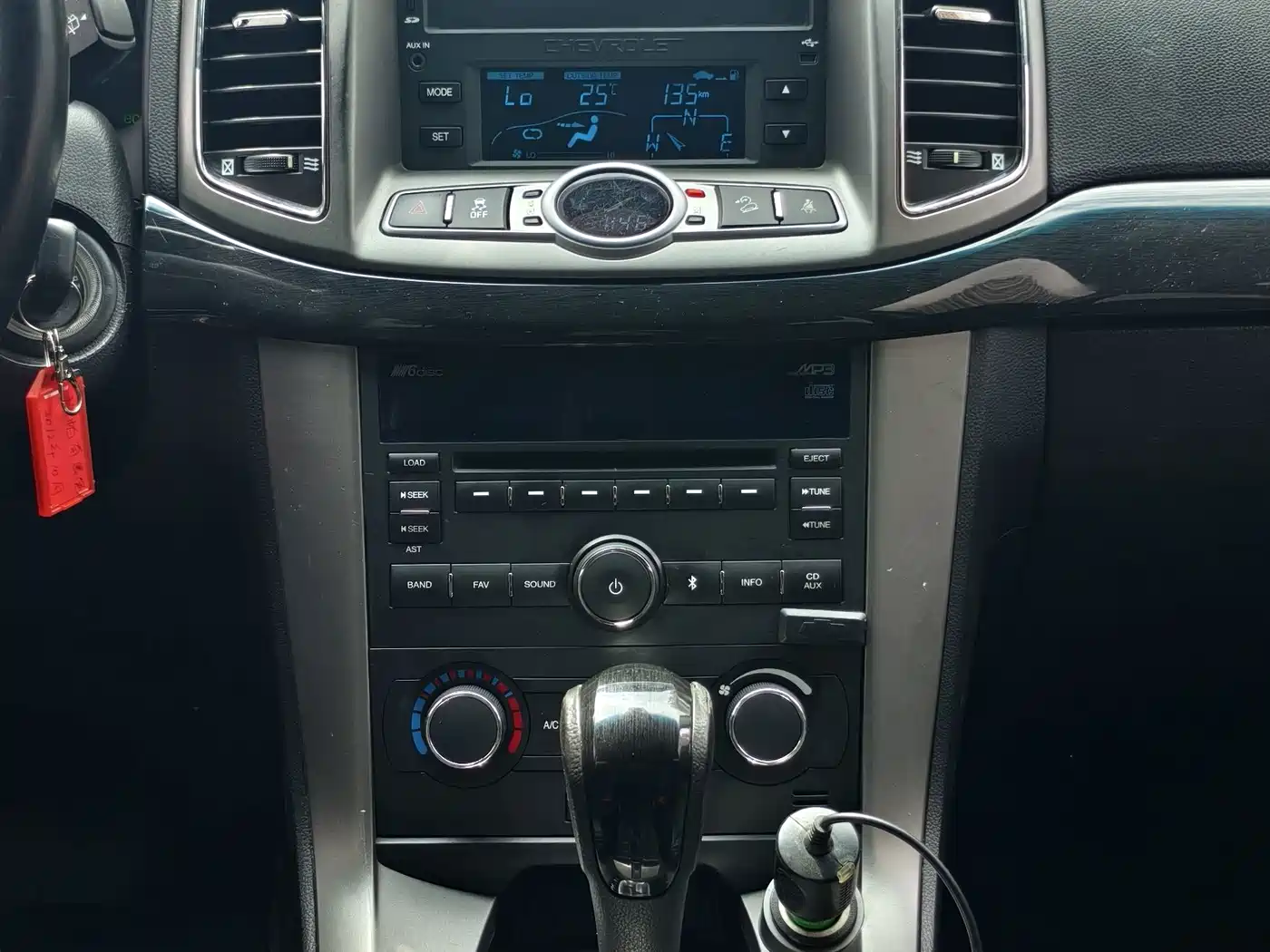 Chevrolet Captiva 2012 2012 2.4L 4WD Flagship Edition 7-Seater