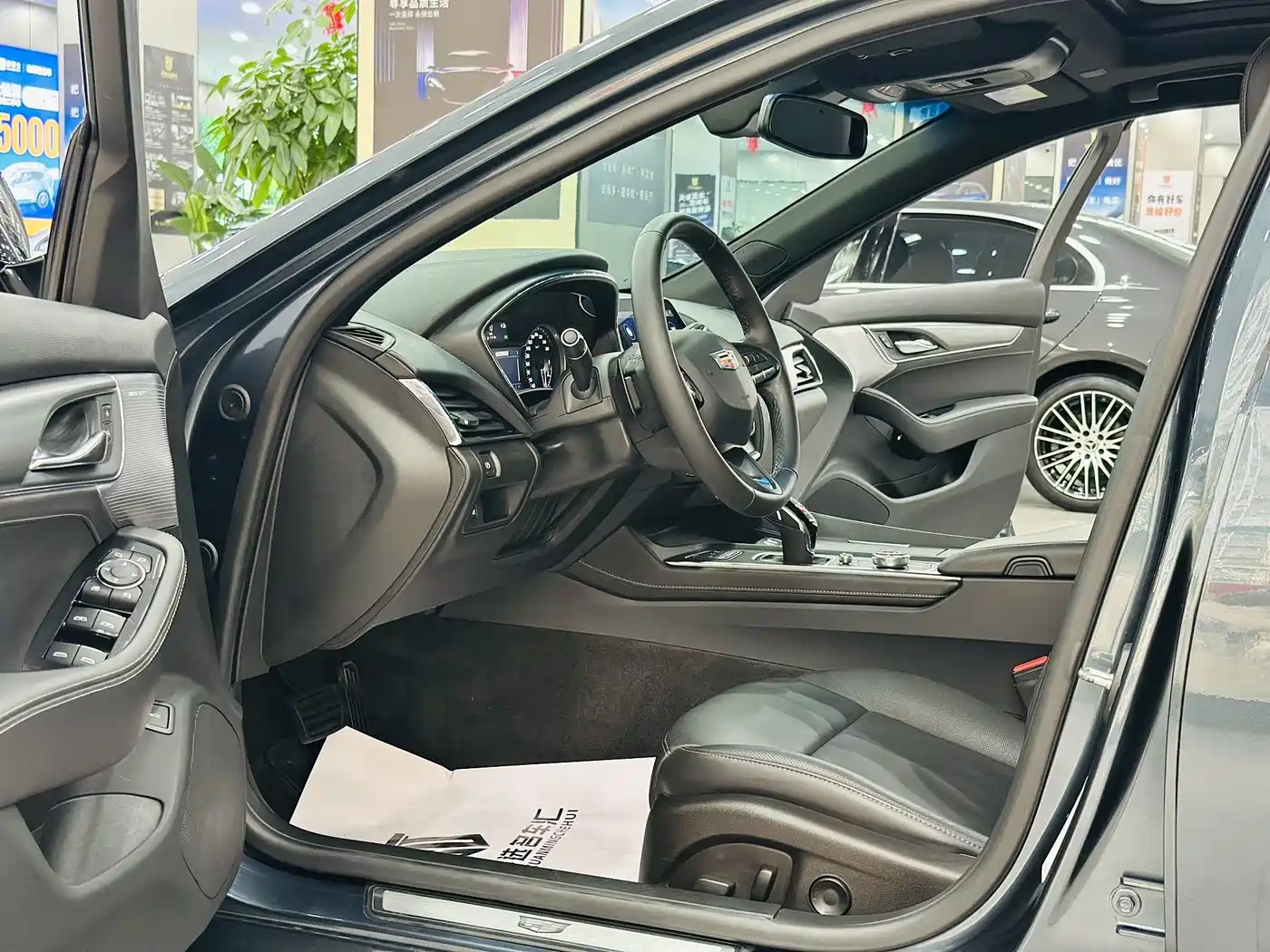 Cadillac CT5 2021 28T Luxury фото 5
