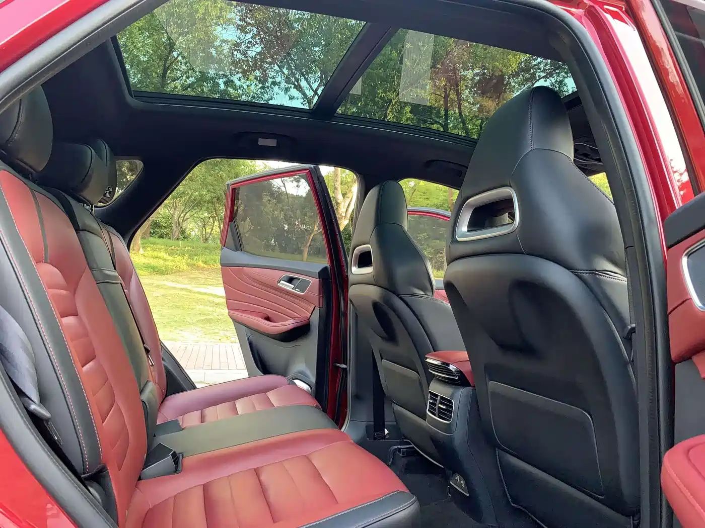 MG HS 2019 2019 30T Automatic 2WD Trophy Super Burn Edition China VI