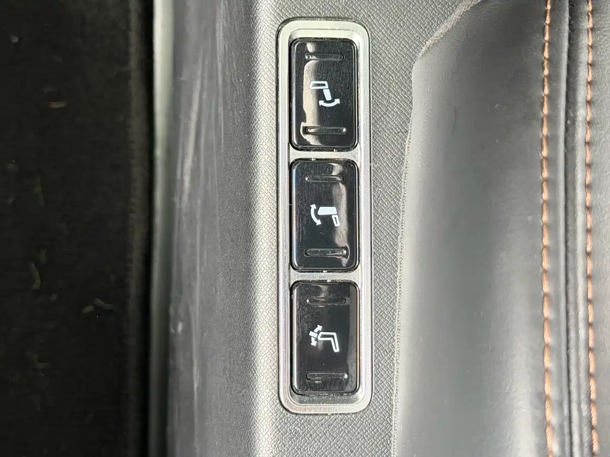 GAC Trumpchi Trumpchi E8 NEV 2024 Model 150km MAX фото 16