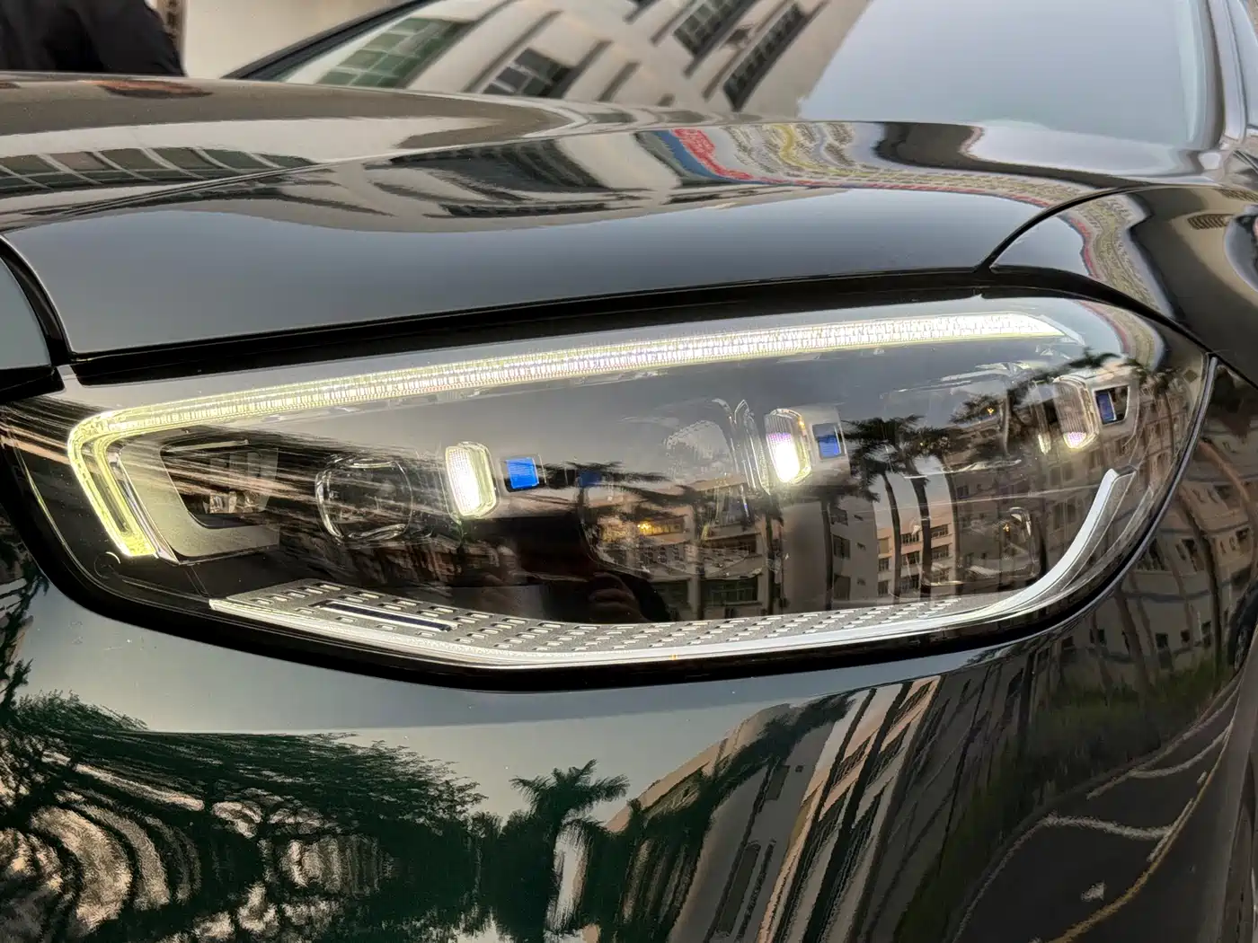 MERCEDES-BENZ S CLASS