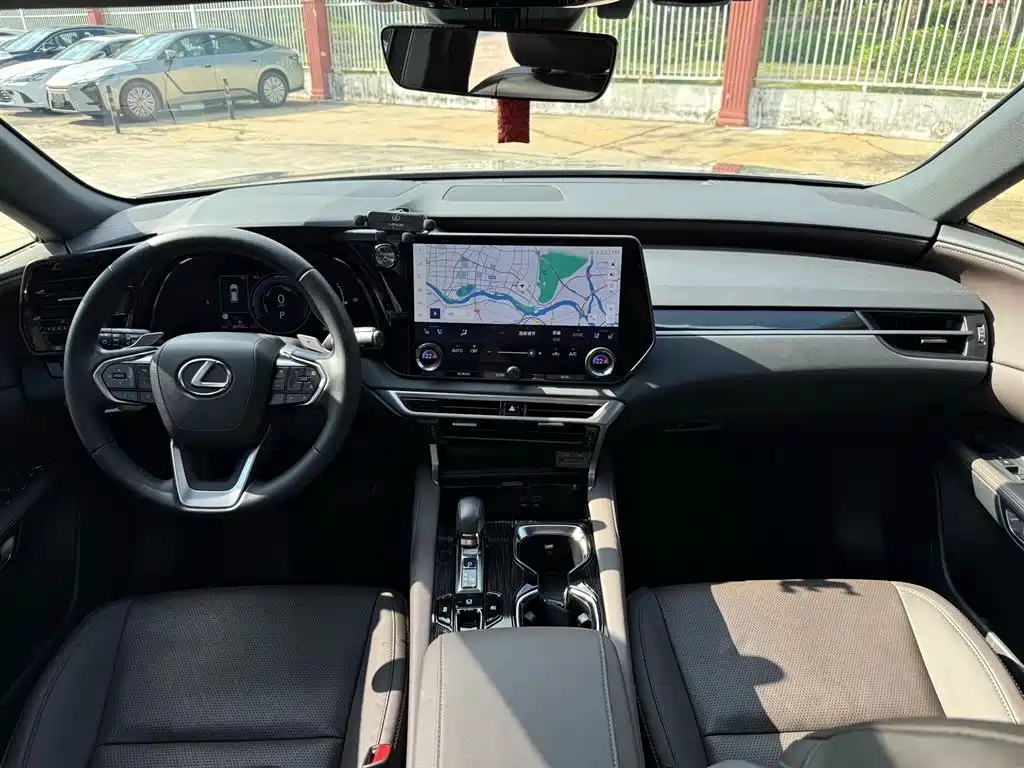 LEXUS RX