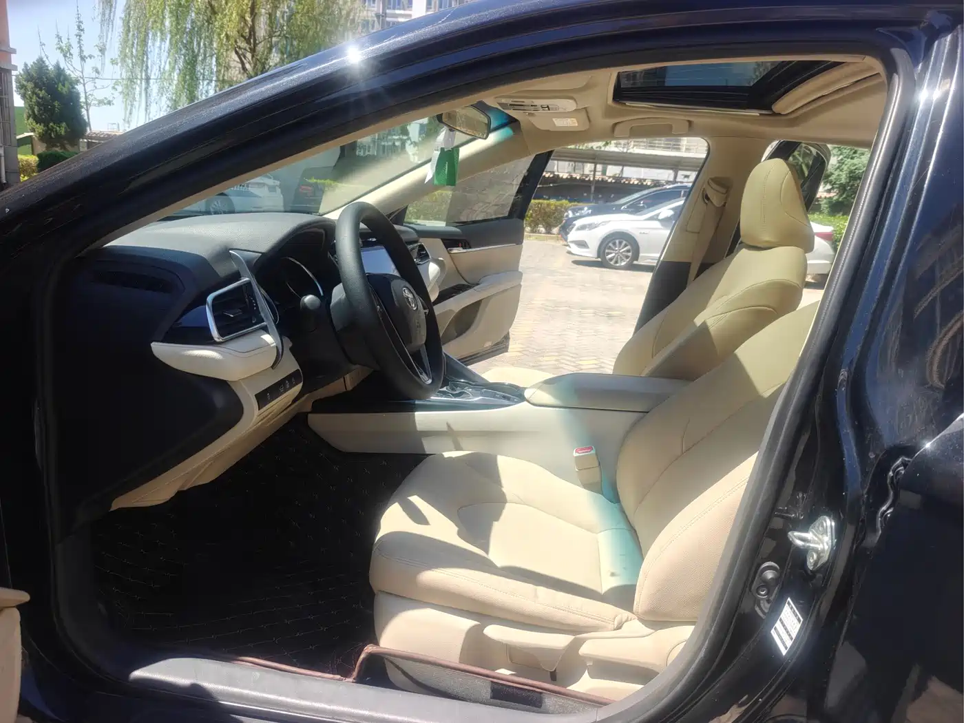 Toyota Camry 2019 2.0E Elite (China V) фото 12