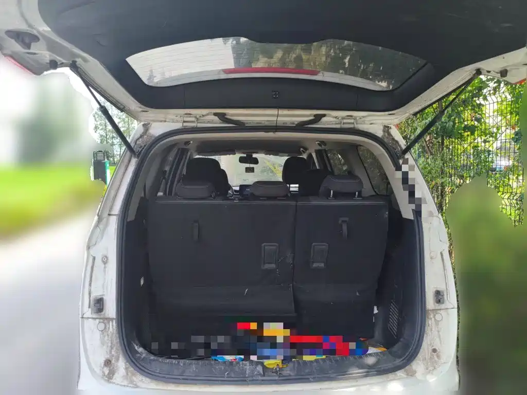 Baojun 730 2021 2021 1.5L Manual Fashion 7-Seater