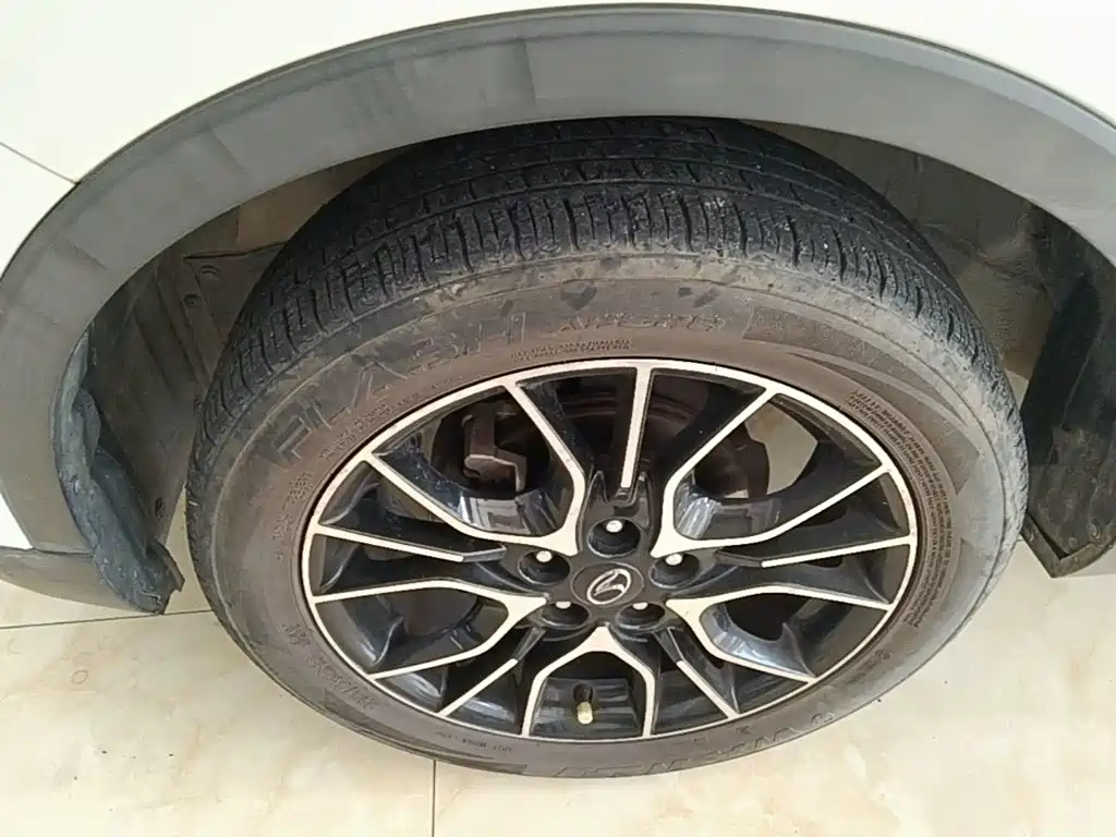 Soueast DX3 2018 2018 1.5T CVT Premium