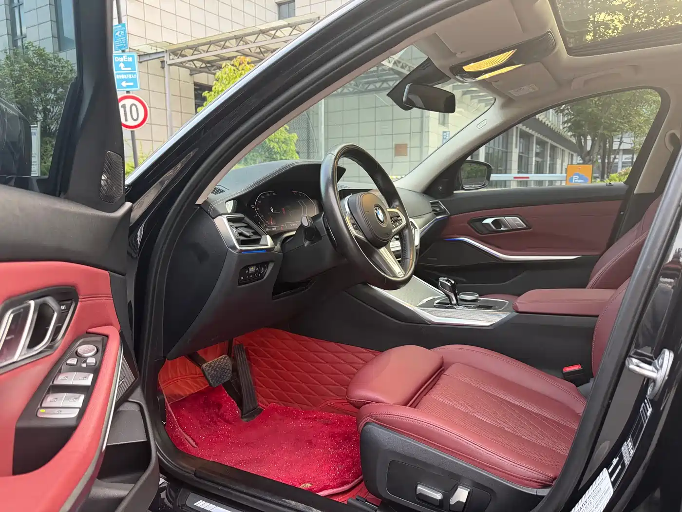 BMW 3 Series 2022 325Li M Sport Shadow Edition фото 5