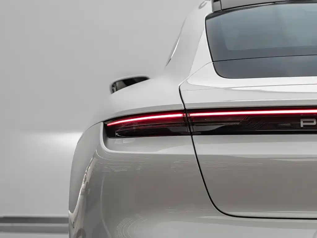 Porsche Taycan 2020 2019 Taycan Turbo