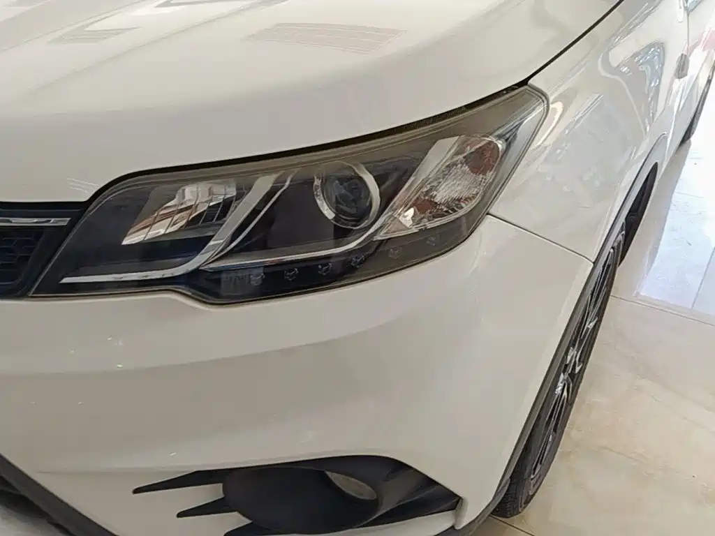 Soueast DX3 2018 2018 1.5T CVT Premium