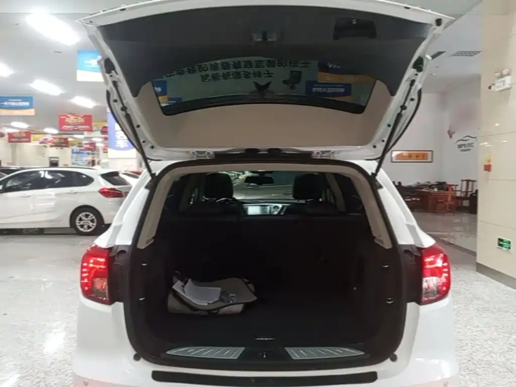 Фото 19 - Buick Envision Plus