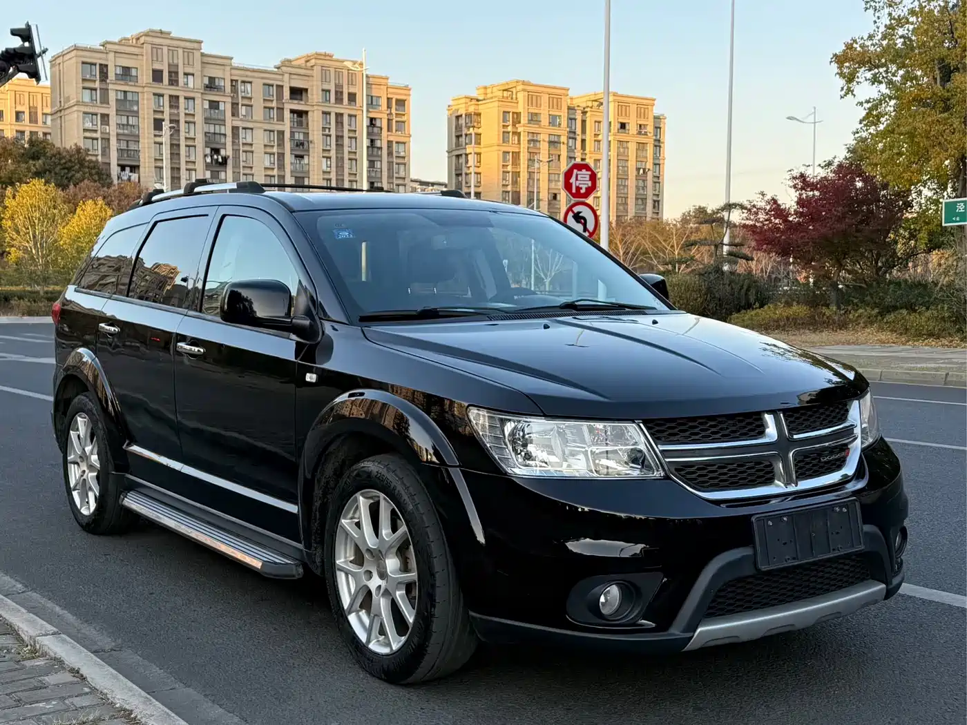 Dodge Journey 2016 2013 Model 2.4L 2WD Premium Edition