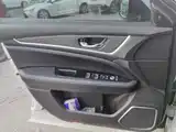 Фото 7 - Honda UR-V