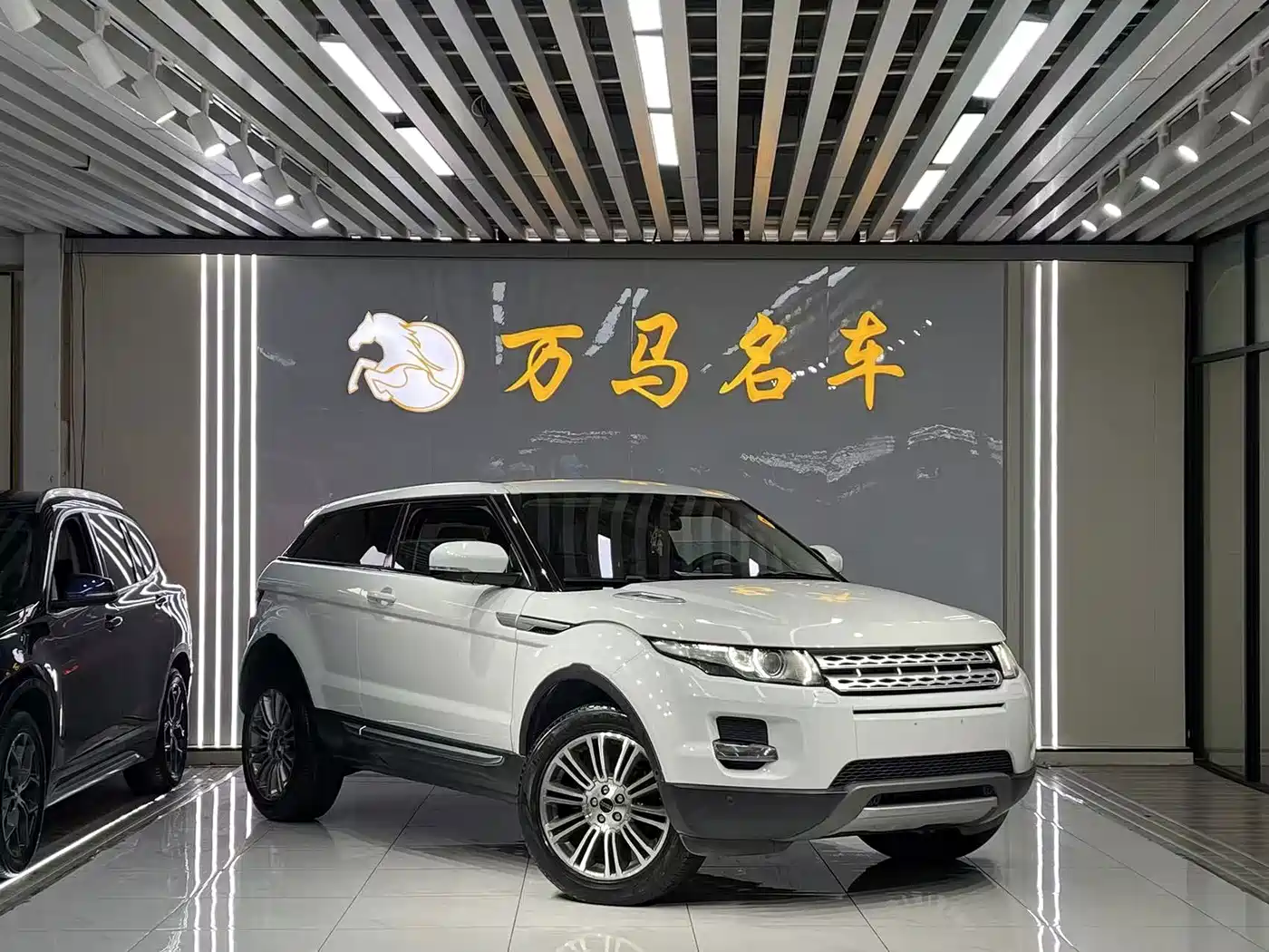 Land Rover Range Rover Evoque (Import) 2012 2012 2.0T 3-door Sport Edition