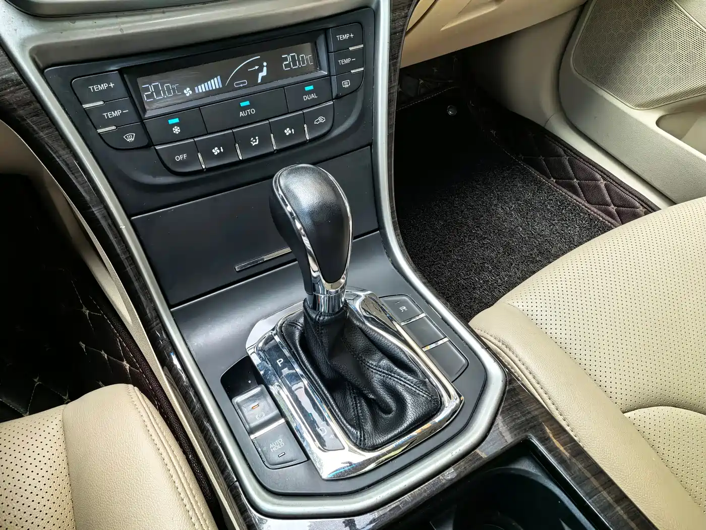 Changan Ruicheng 2014 2013 1.8T Automatic Premium China IV