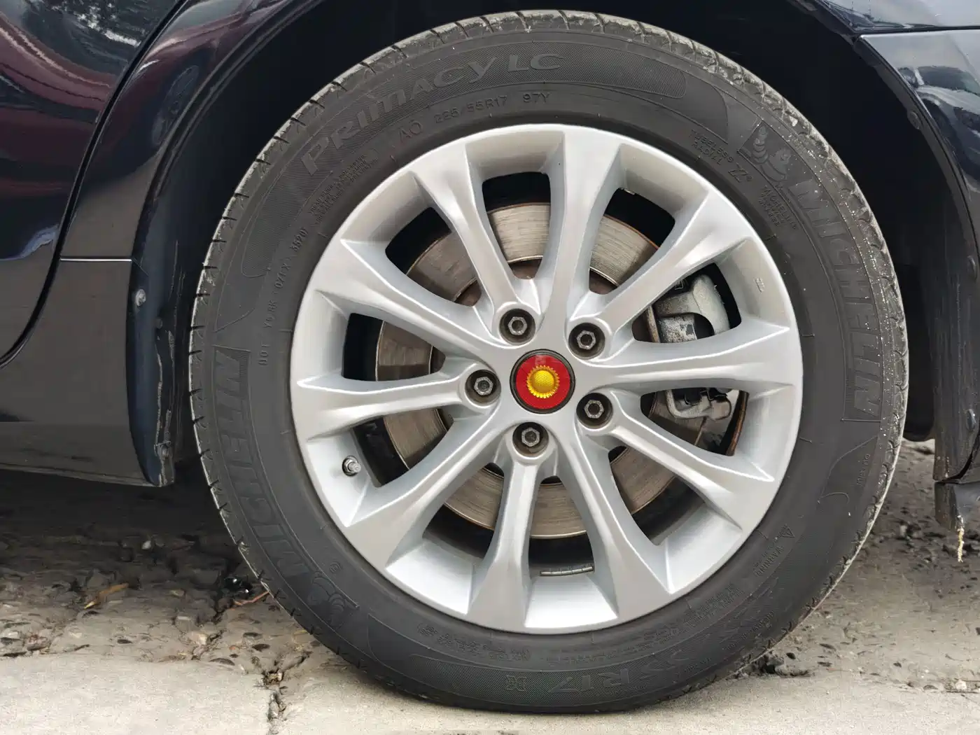 Hongqi H7 2016 2015 2.0T Luxury