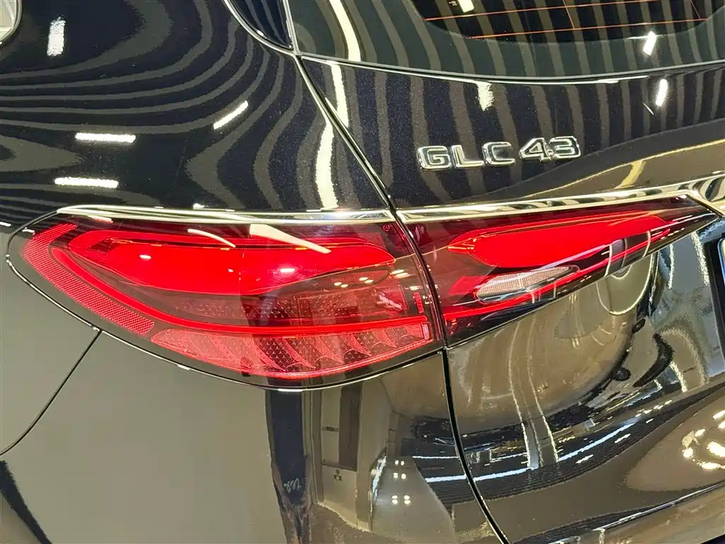 Mercedes-Benz GLC 2024 GLC 300 L 4MATIC Dynamic 5-seater фото 9