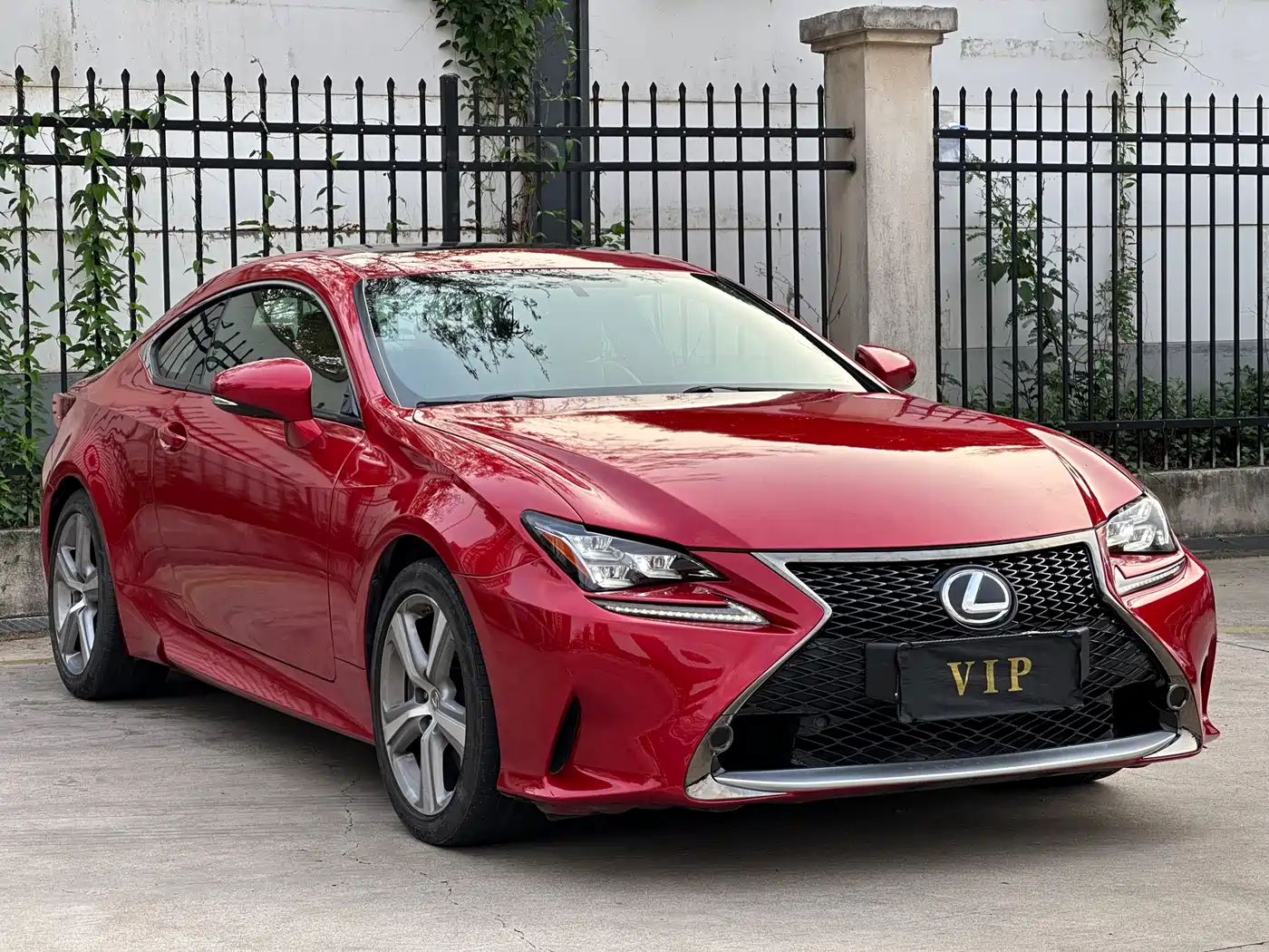 Lexus RC 2016 200t Edge Edition фото 3