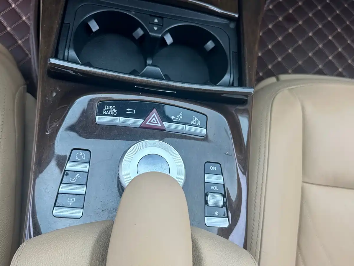 Mercedes-Benz S-Class 2012 S 300 L Business Grand Edition фото 24