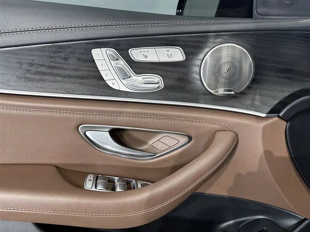 Mercedes-Benz E-Class 2023 Facelift E 300 L Sport Luxury фото 9