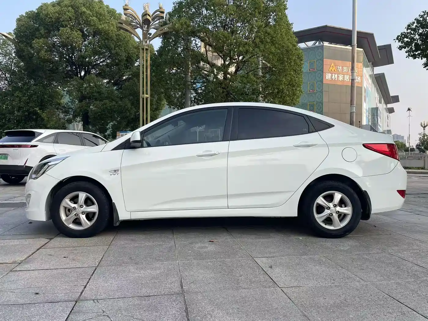 Hyundai Verna 2014 1.4L Automatic Smart GLS фото 5