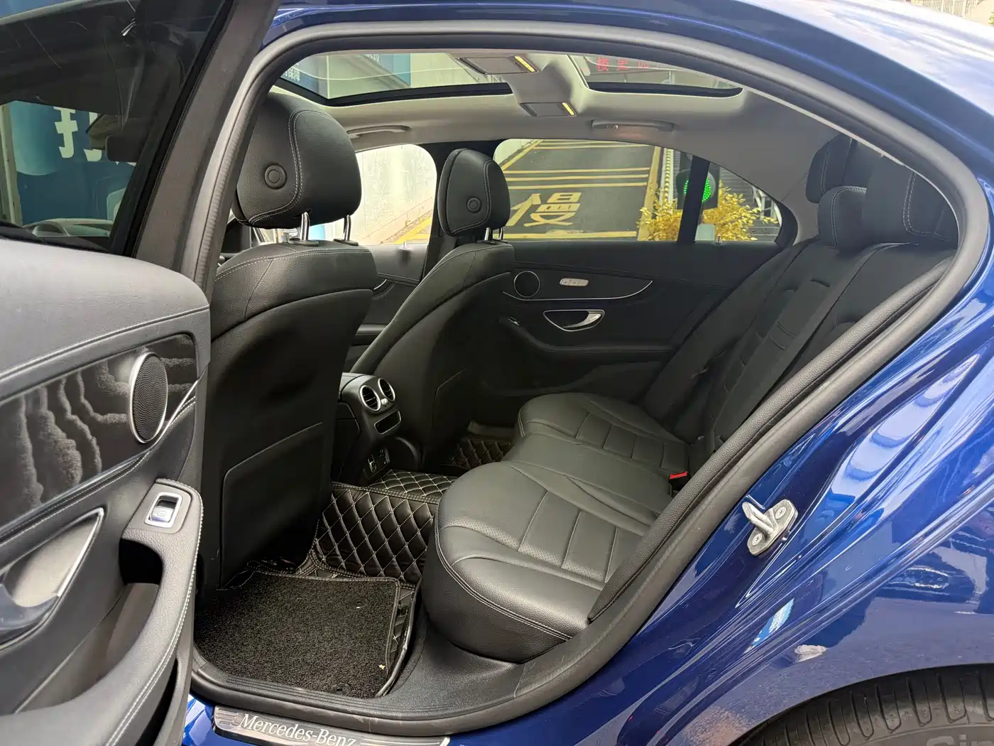 Mercedes-Benz C-Class 2020 Facelift C 260 L Sport фото 13