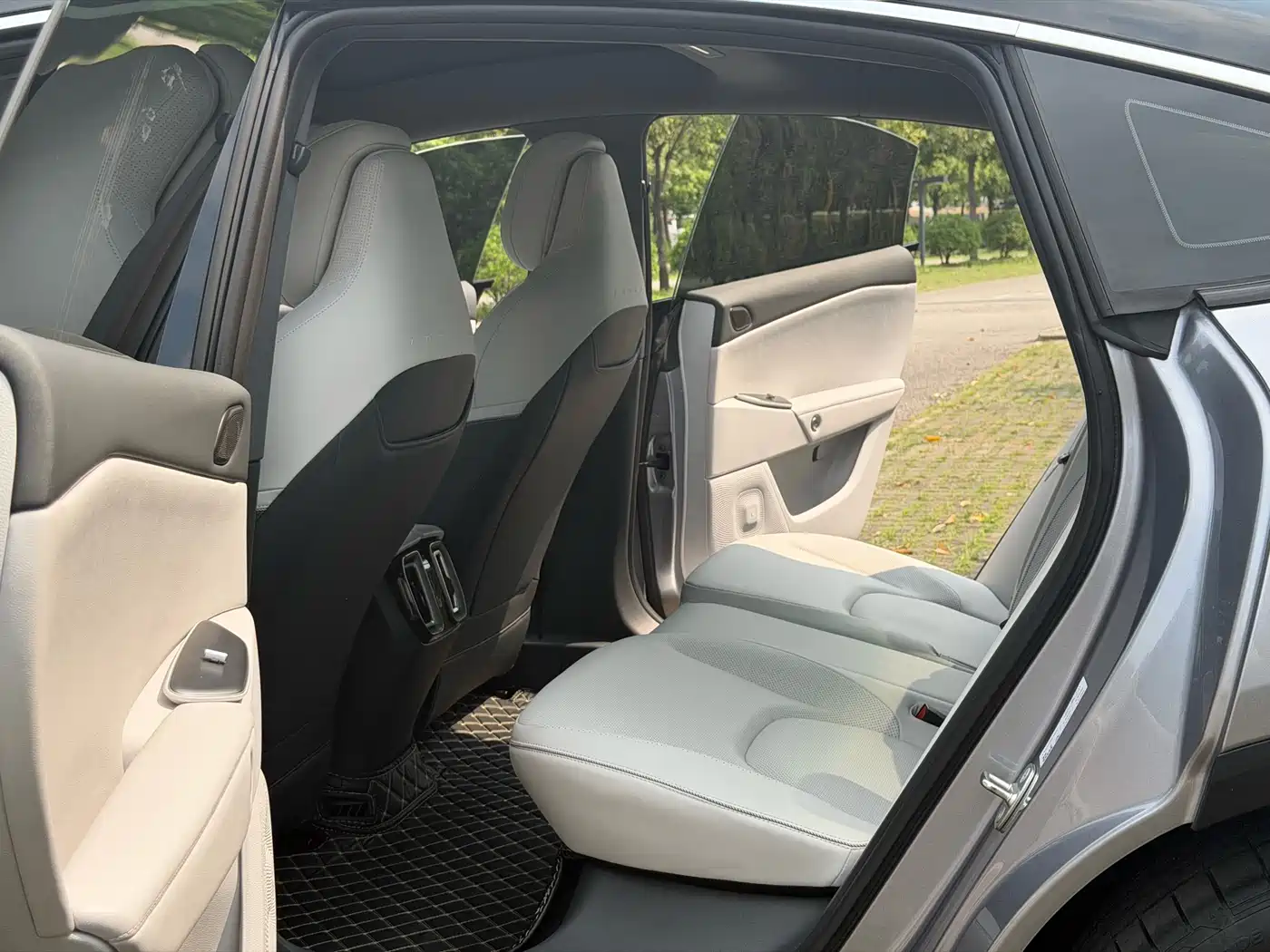 ARCFOX EXTREME FOX POLAR FOX ALPHA S5