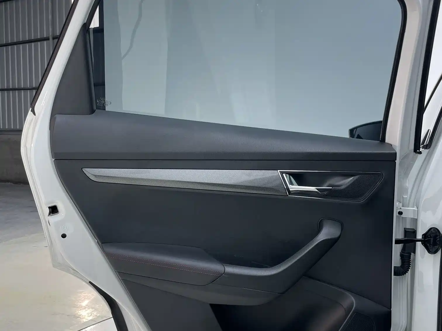 Photo 19 - Škoda Karoq