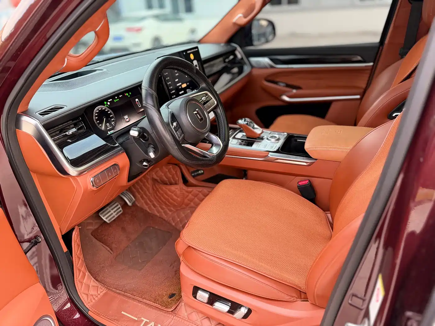 Tank 500 2022 3.0T Premium Custom Edition 5-Seater фото 8