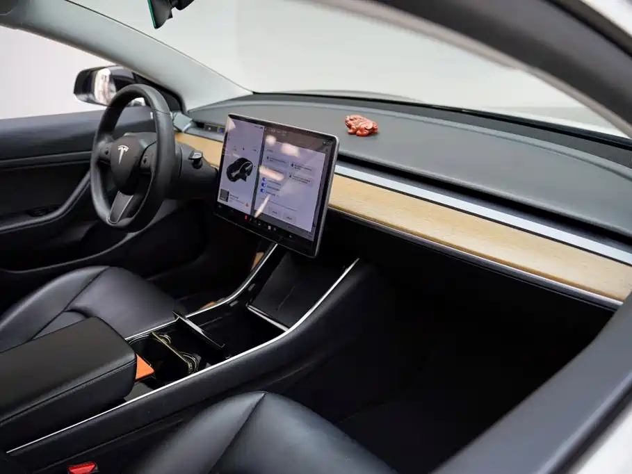 Tesla Model 3 2020 2020 Long Range Rear-Wheel Drive