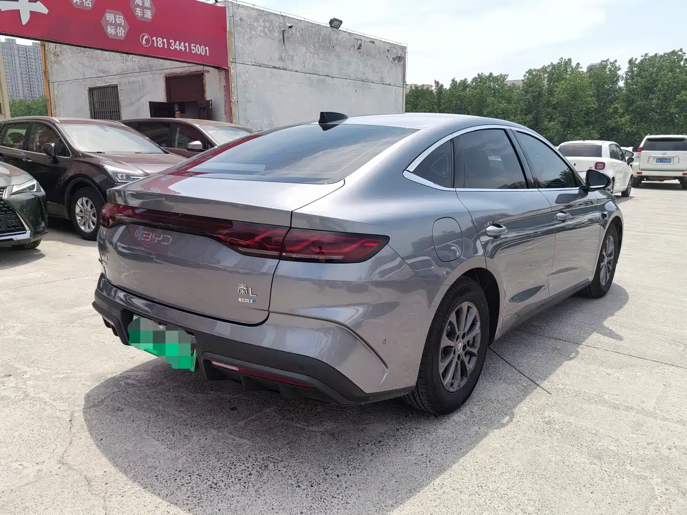 BYD Qin L 2025 DM-i Smart Drive Edition 120KM Leading фото 4
