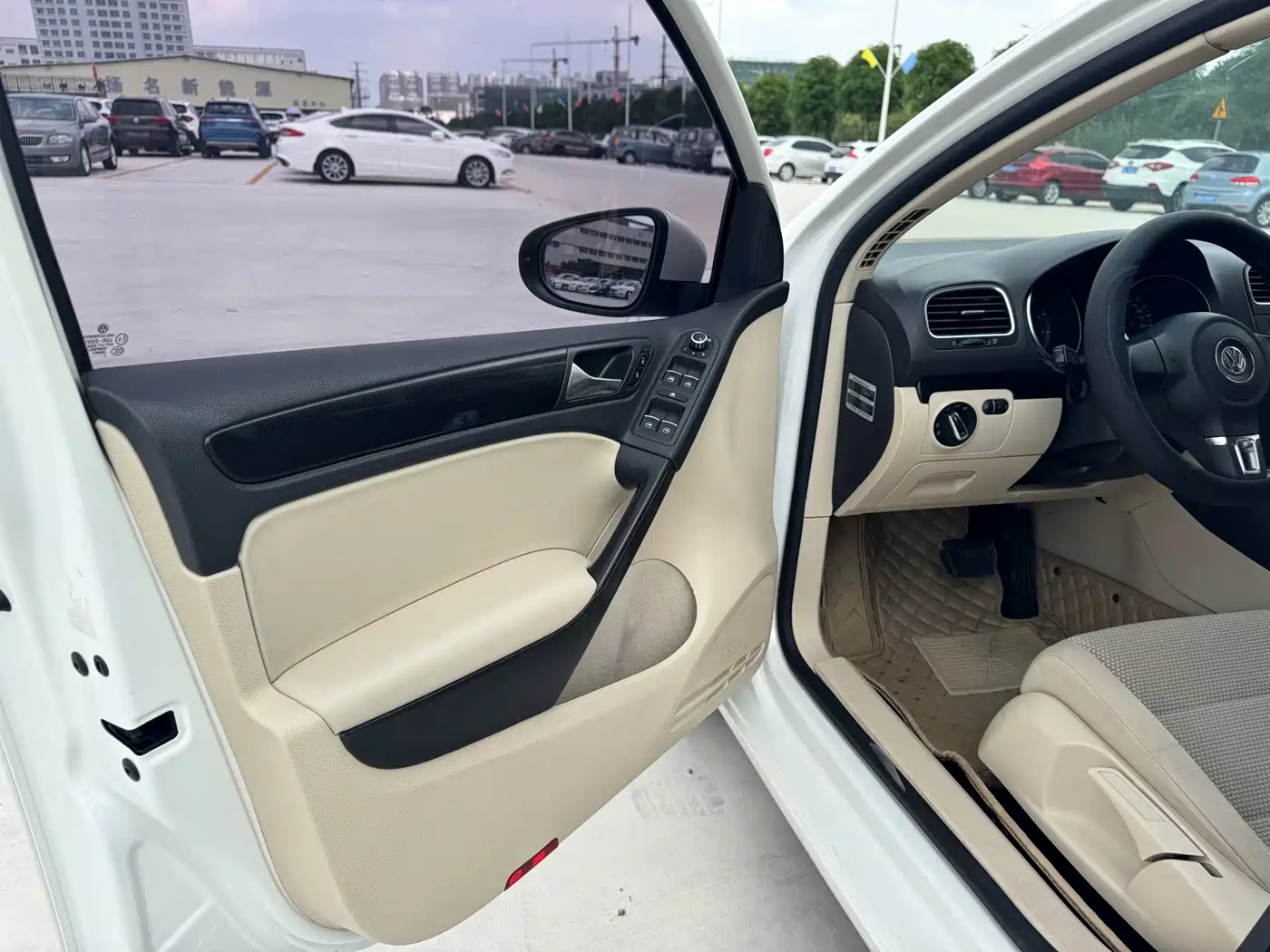 Volkswagen Golf 2012 2012 1.4TSI Automatic Luxury