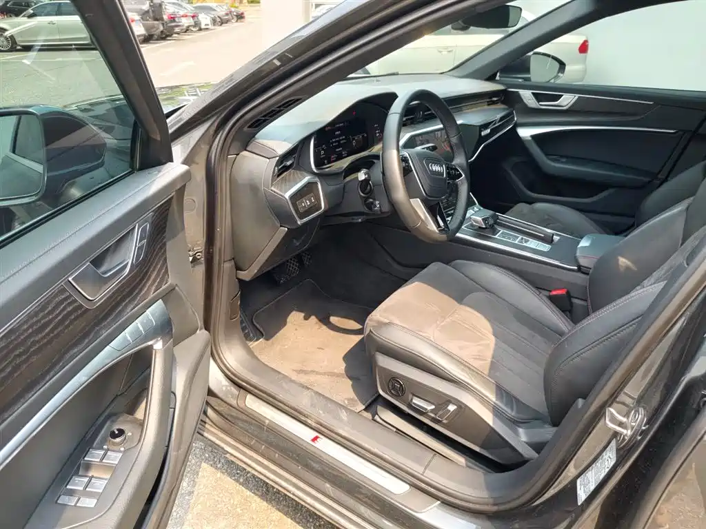Audi A6L 2024 45 TFSI quattro Premium Dynamic фото 13