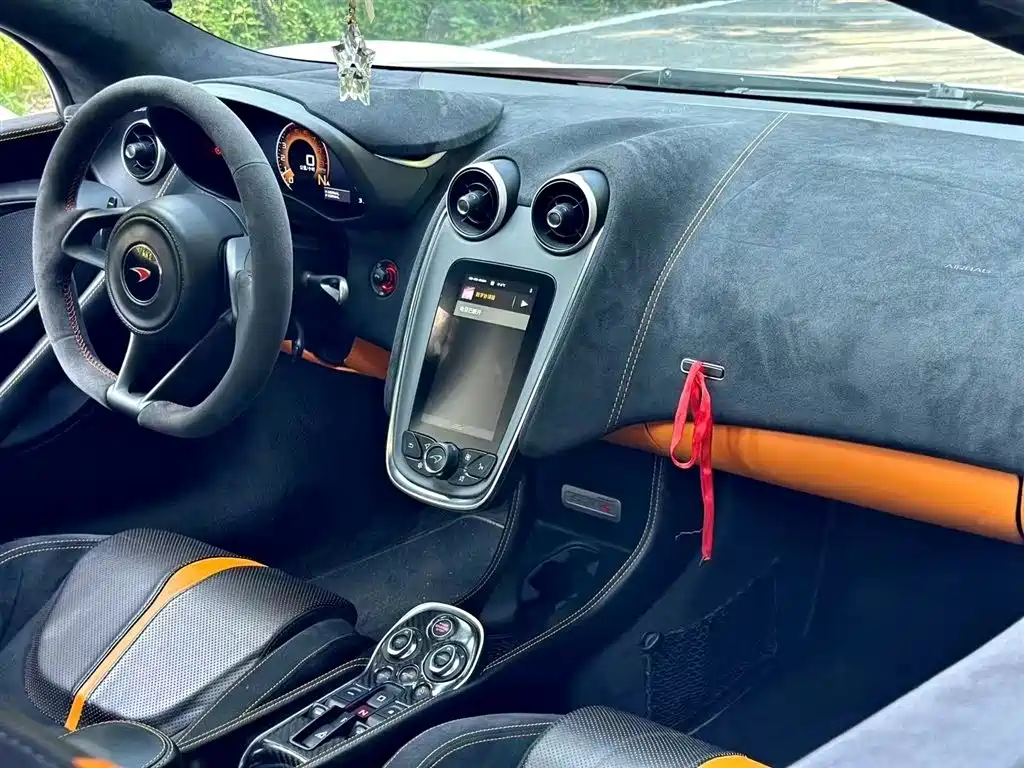 McLaren 570 2019 570S 3.8T Spider фото 6