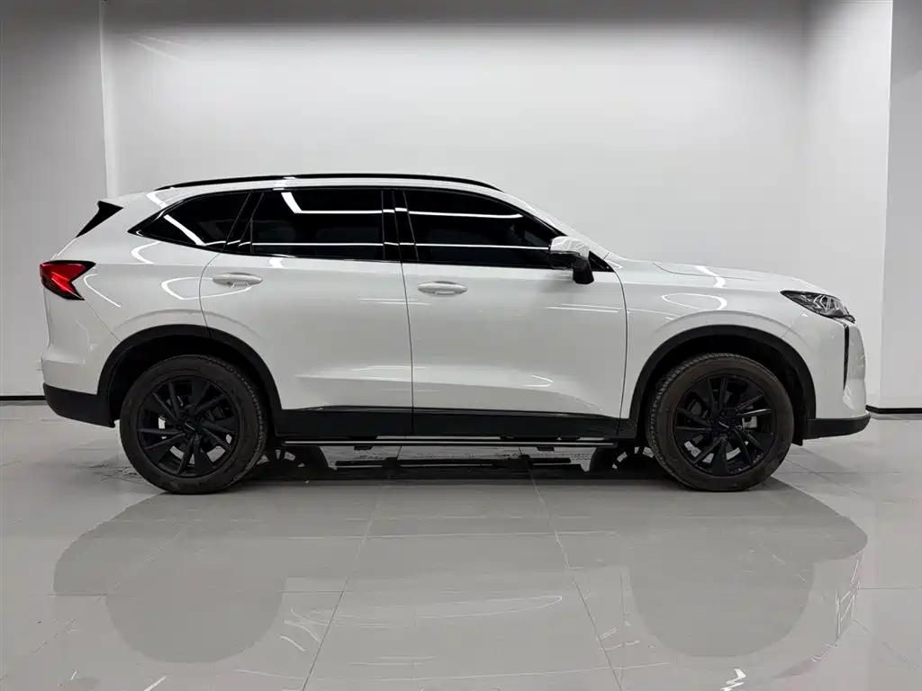 Фото 2 - Haval H6