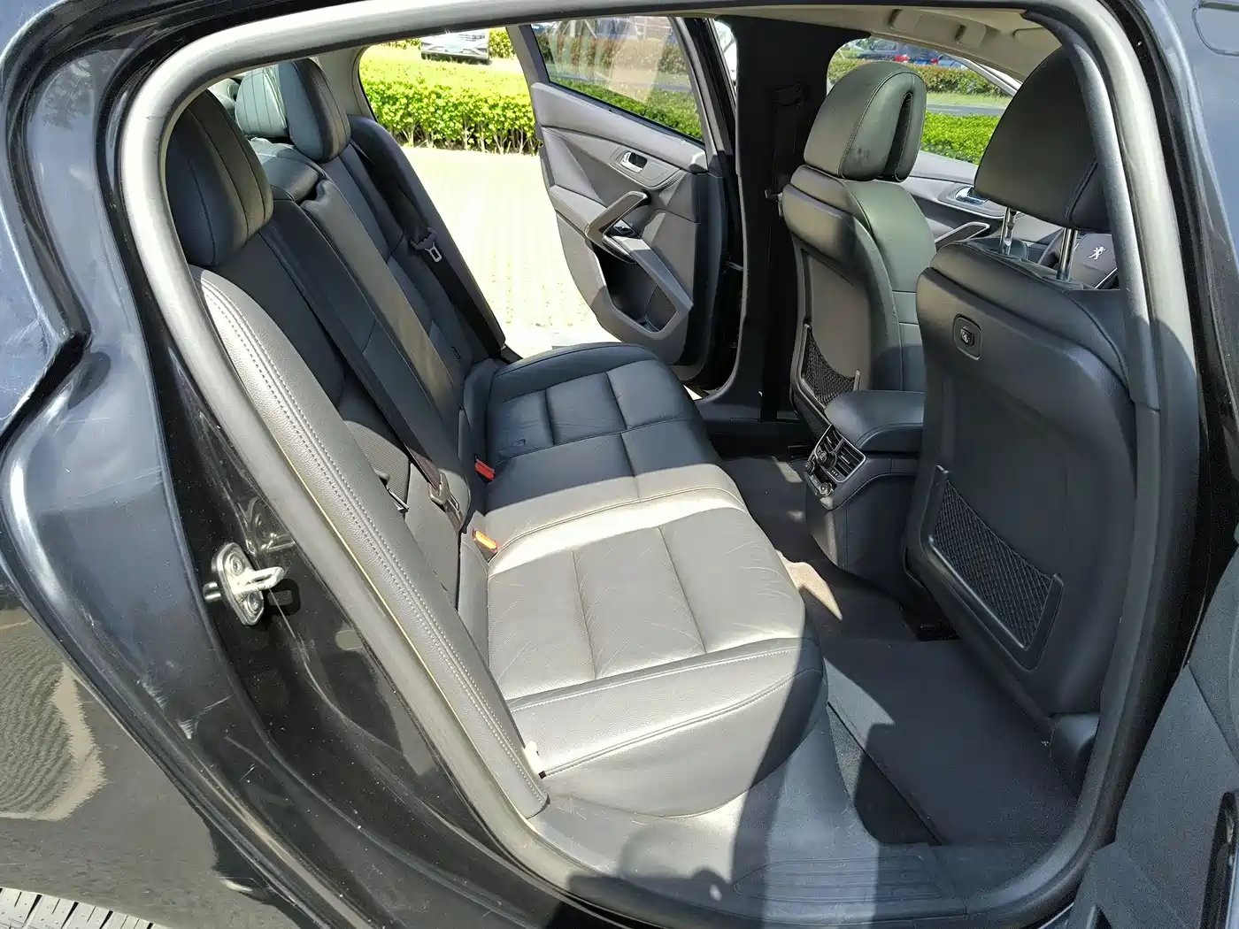 Peugeot 508 2012 2.3L Roland Garros Edition фото 11