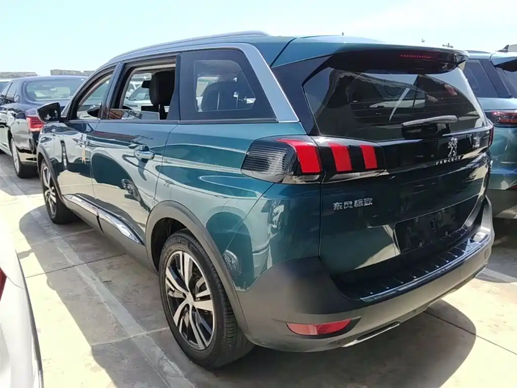 Peugeot 5008 2019 350THP 7-seat Elite Edition фото 5
