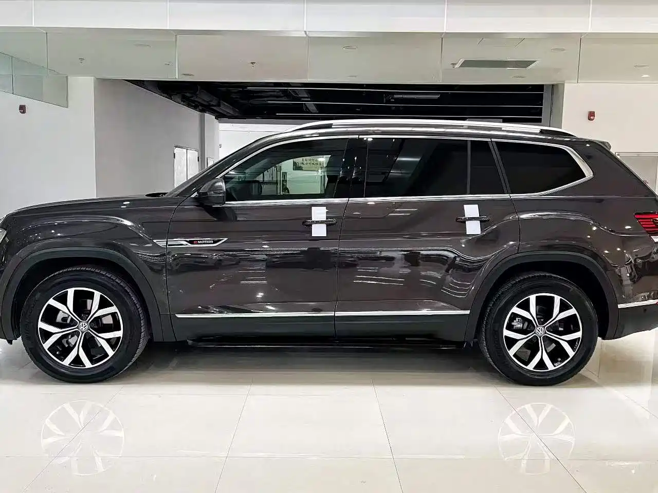Volkswagen Teramont 2020 380TSI 4WD Luxury Edition China VI фото 3