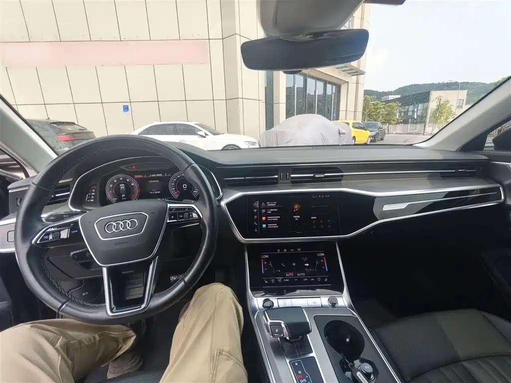 Audi A6 (Import) 2024 allroad quattro 55 TFSI Premium Off-road фото 10