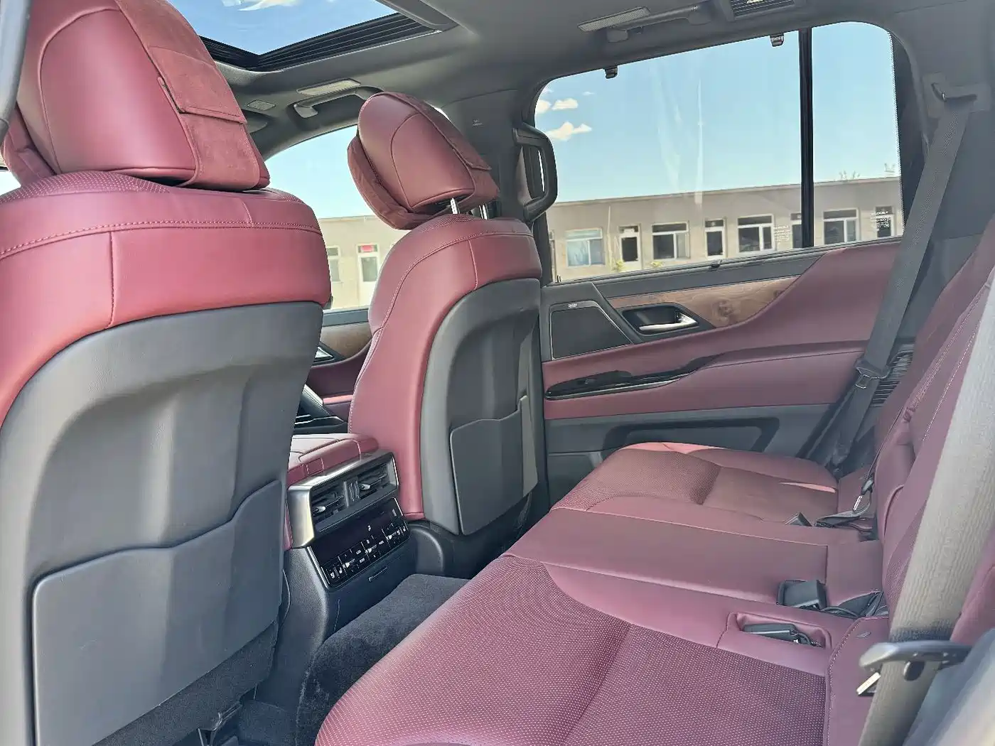 Lexus LX 2026 2025 700h Boundary Edition