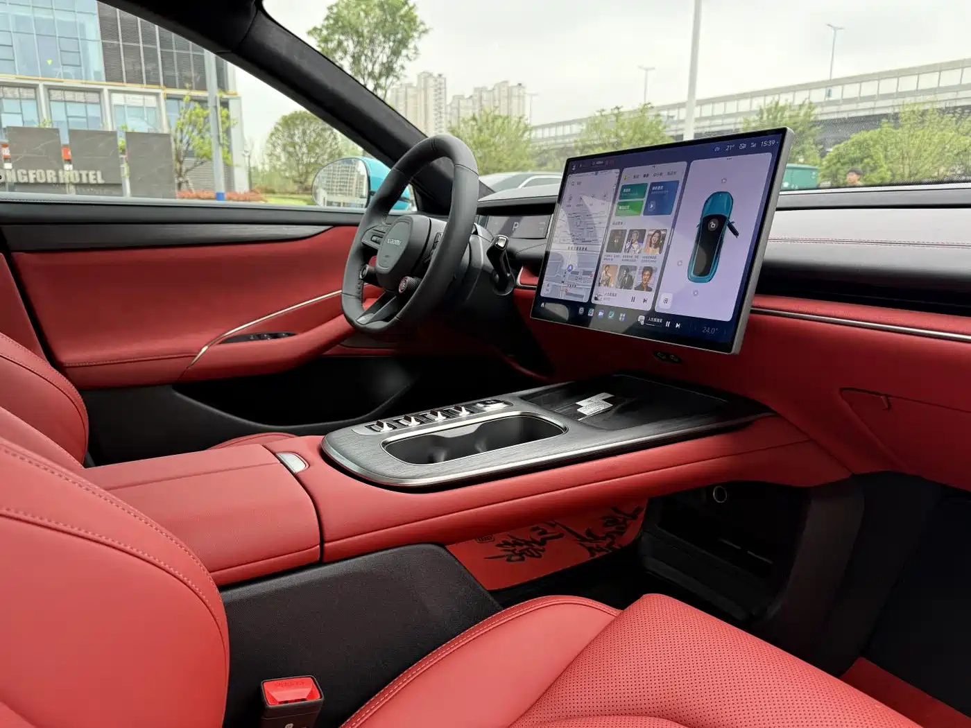 Xiaomi Auto Xiaomi SU7 2024 AWD Extended Range Advanced Smart Driving Max Edition фото 10