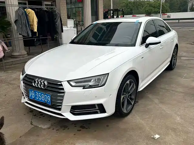 AUDI A4L