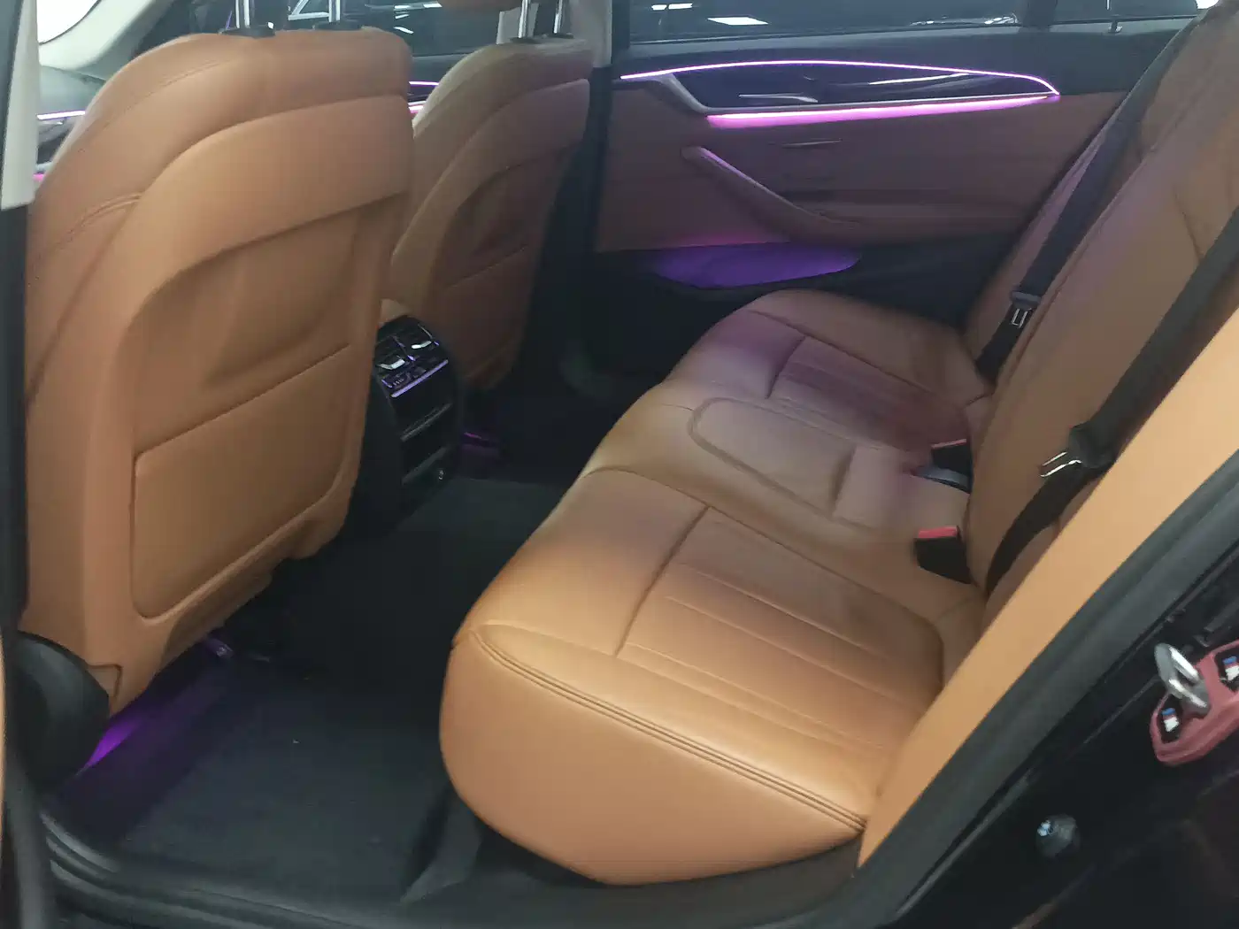 BMW 5 Series 2018 528Li Launch Special Edition фото 8
