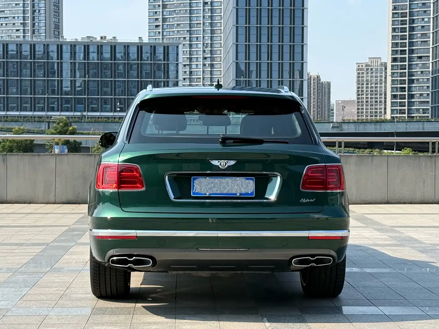 Фото 8 - Bentley Bentayga Hybrid
