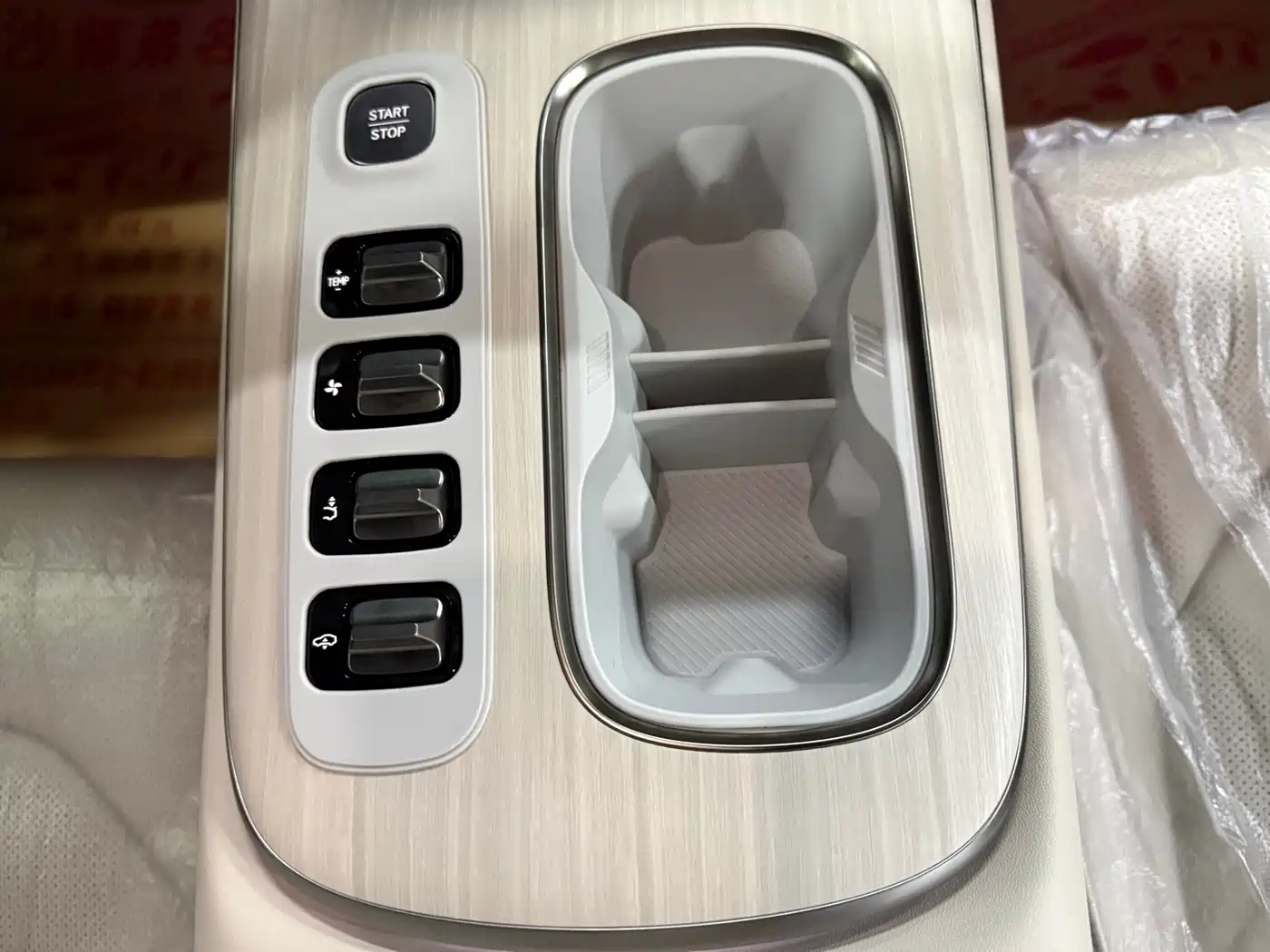 Xiaomi Auto Xiaomi SU7 2024 AWD Extended Range Advanced Smart Driving Max Edition фото 12