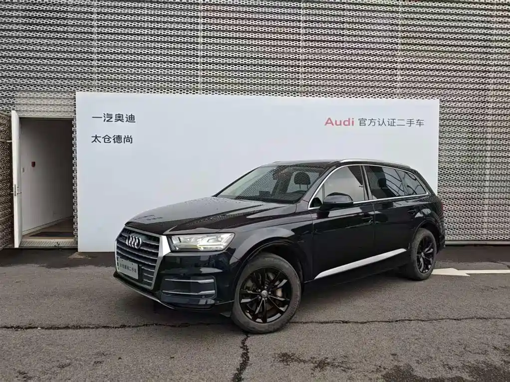 Audi Q7 2019 45 TFSI Comfort фото 2